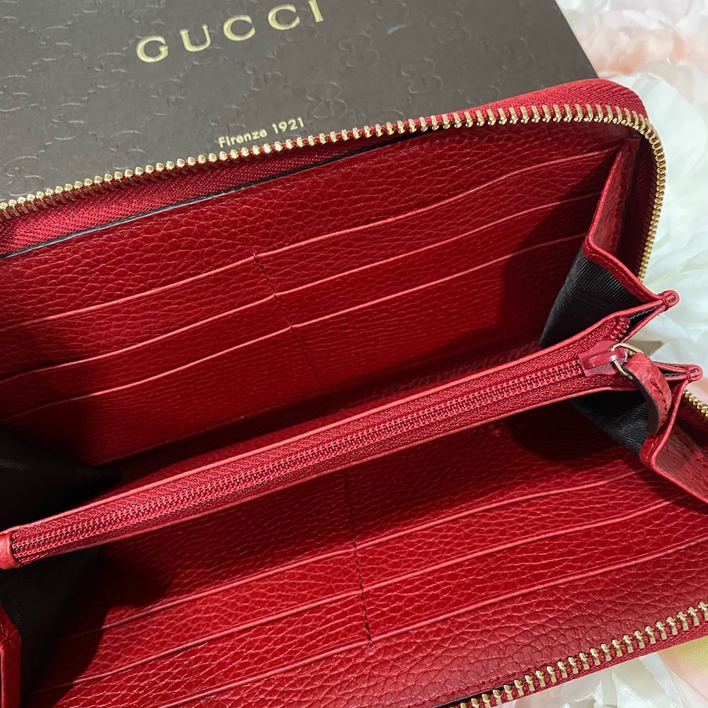Gucci GG Canvas and Leather Zippy Wallet - Picture 6 of 8